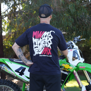 Base-Line Tee (Free shipping included)